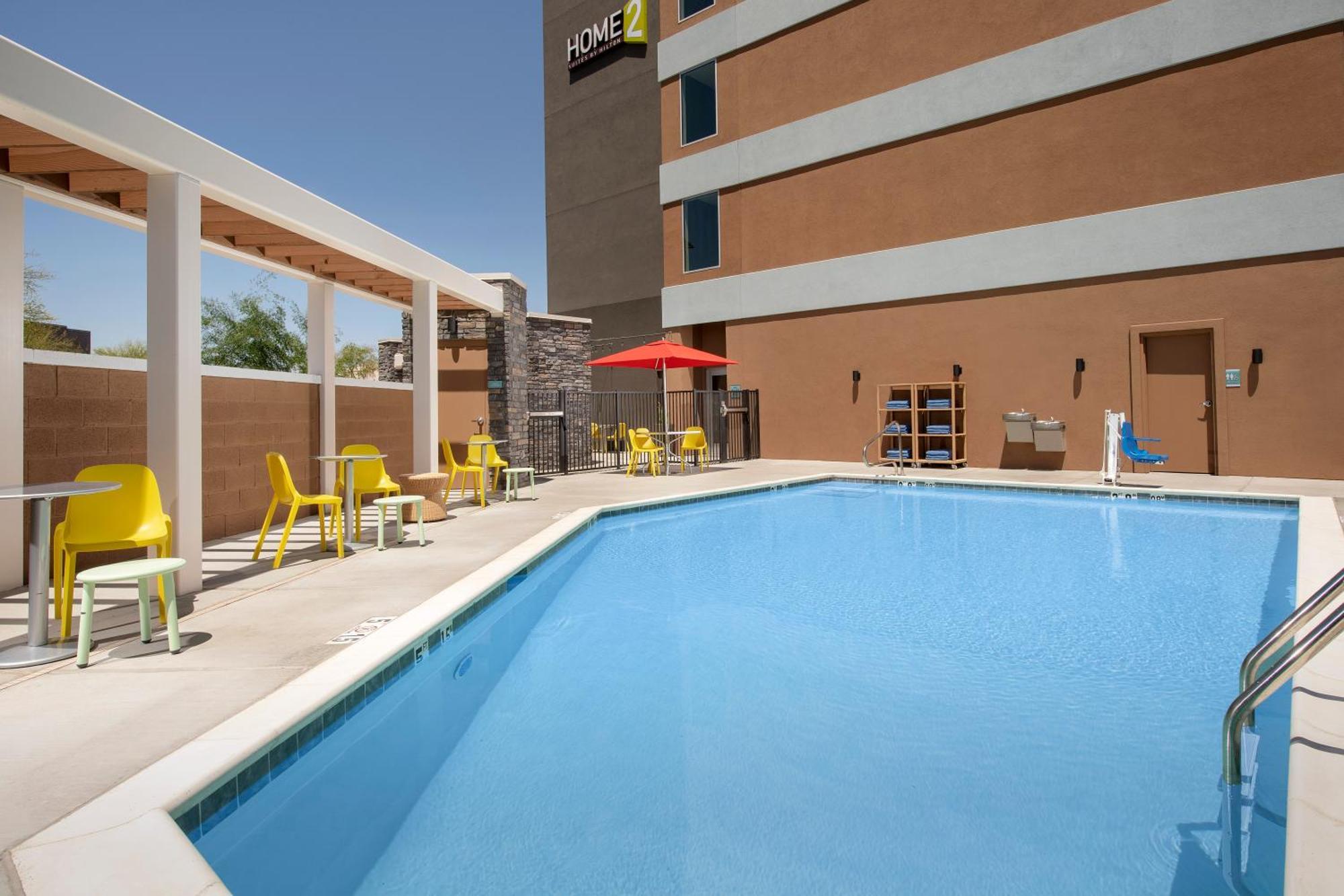 Home2 Suites By Hilton Phoenix Airport South Exterior photo